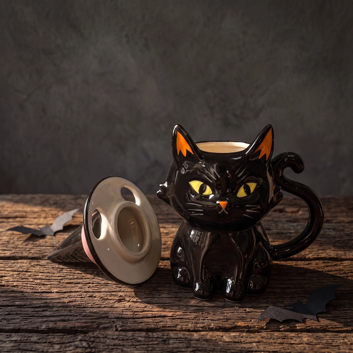 Handcrafted Black Cat Ceramic Mug with Witch Hat Lid | 12oz