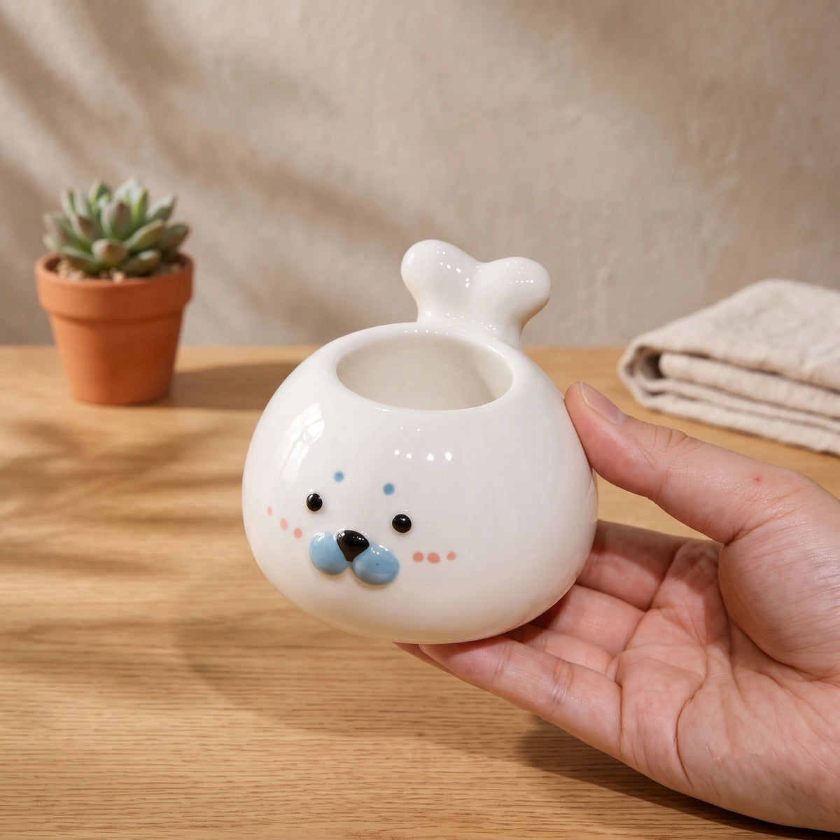 Handmade 3D Seal Ceramic Toothbrush Holder with Drainage Hole