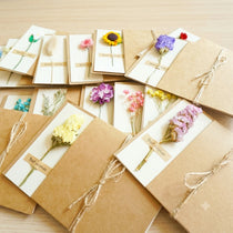 Handmade Dried Flower Greeting Cards (Set of 10) | Kraft Note Cards
