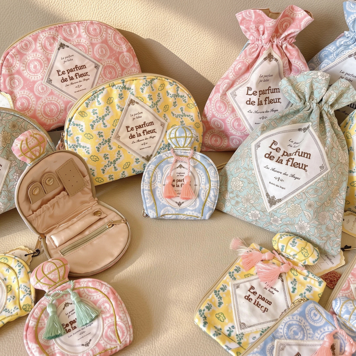 Vintage Perfume Bottle Travel Jewelry Pouch | Woven Tweed & Floral Case with Tassels
