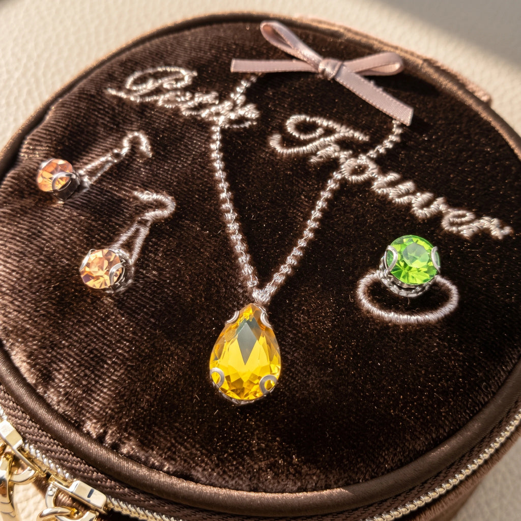 French Vintage Round Velvet Jewelry Box & Makeup Case | 2-in-1 Travel Pouch (3.5")