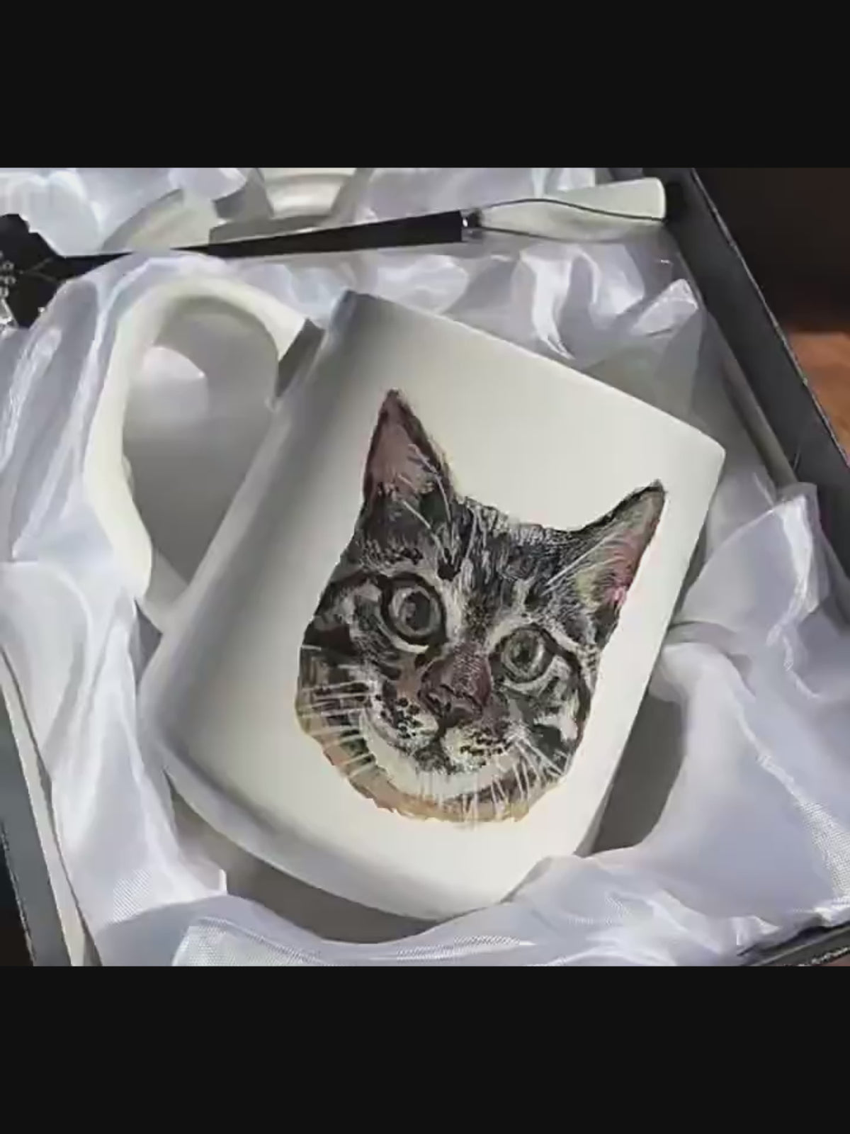 Custom Pet Portrait Ceramic Mug with Lid & Spoon Gift Box Set | 15oz